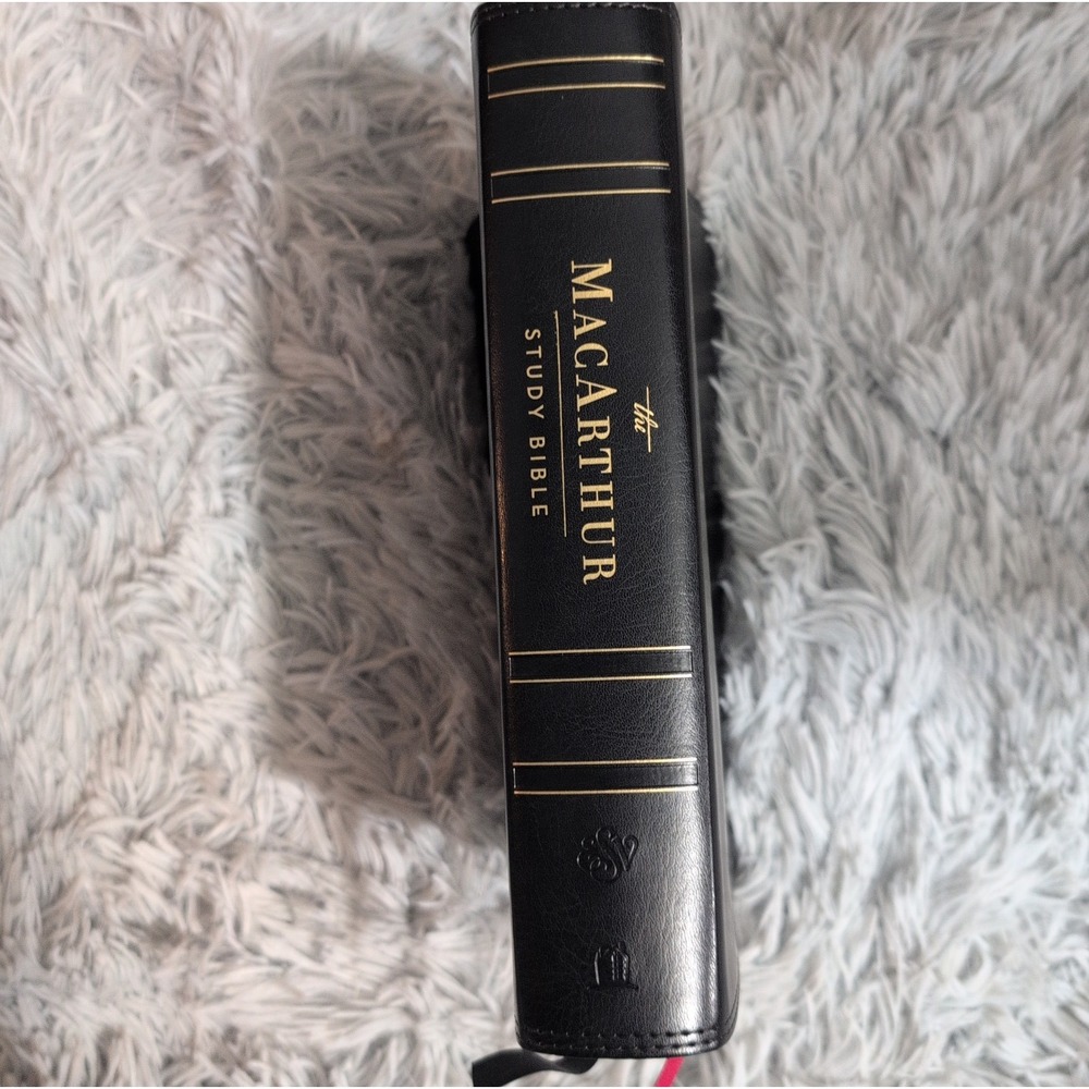 ESV The MacArthur Study Bible Black Soft Leather 2nd Edition